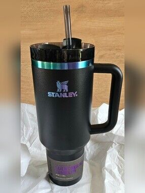 STANLEY The Flowstate Quencher Tumbler 40oz Iridescent Black Chroma Collection